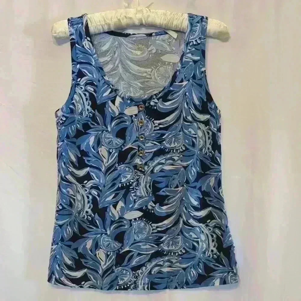COPY - Lilly Pulitzer Tank Top. EUC. Size Medium.